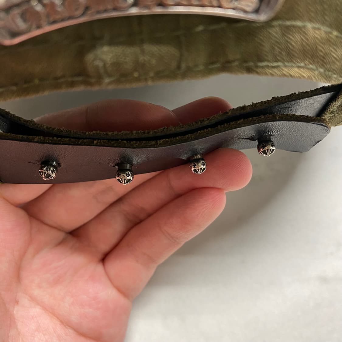 레어) 크롬하츠 홀스슈 말발굽 자수 레더 스트랩 데님 캡 카키 Vic 상품이미지4