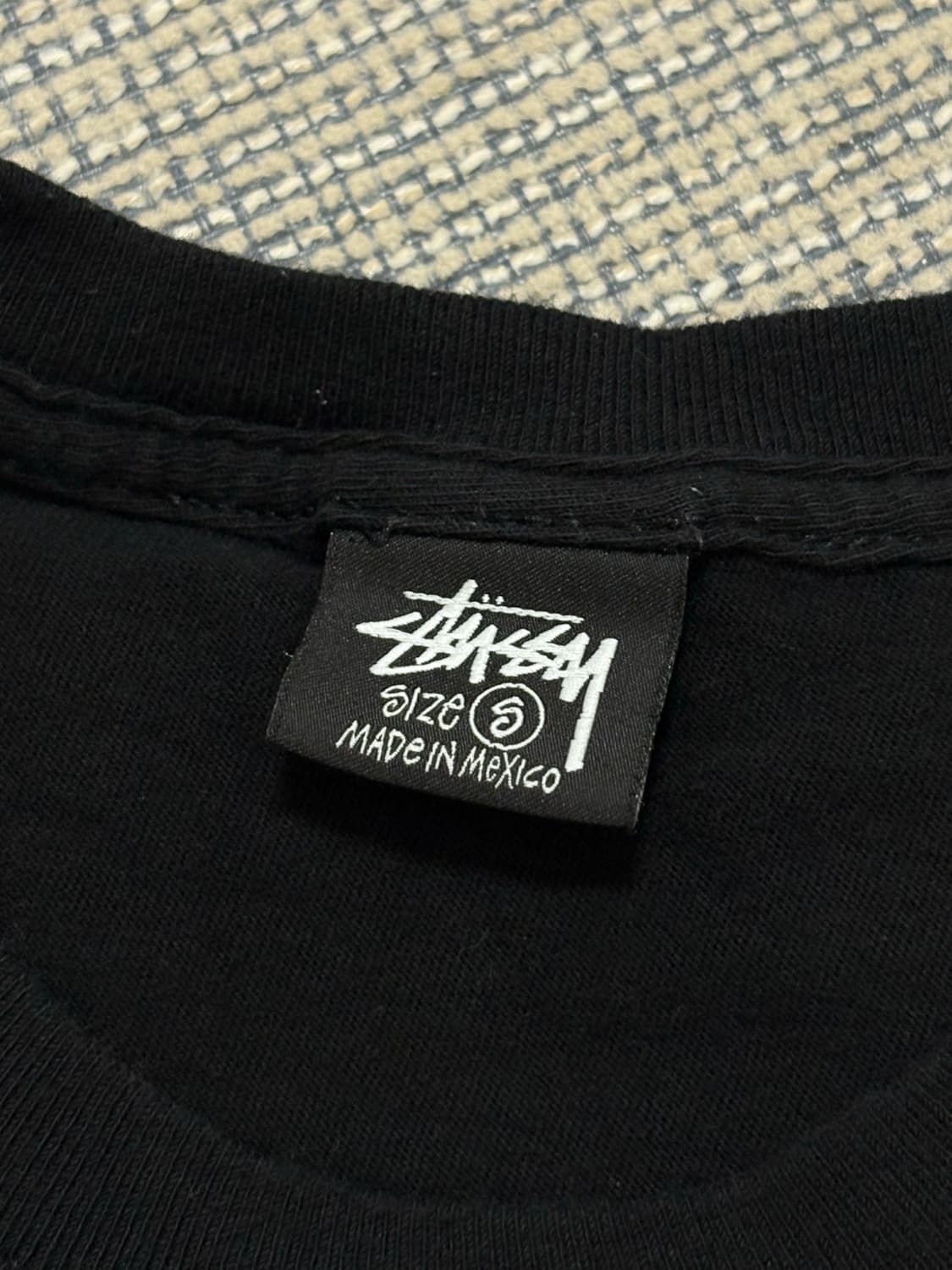 stussy paris 스투시 파리 티셔츠 블랙 s 판매해요 상품이미지3