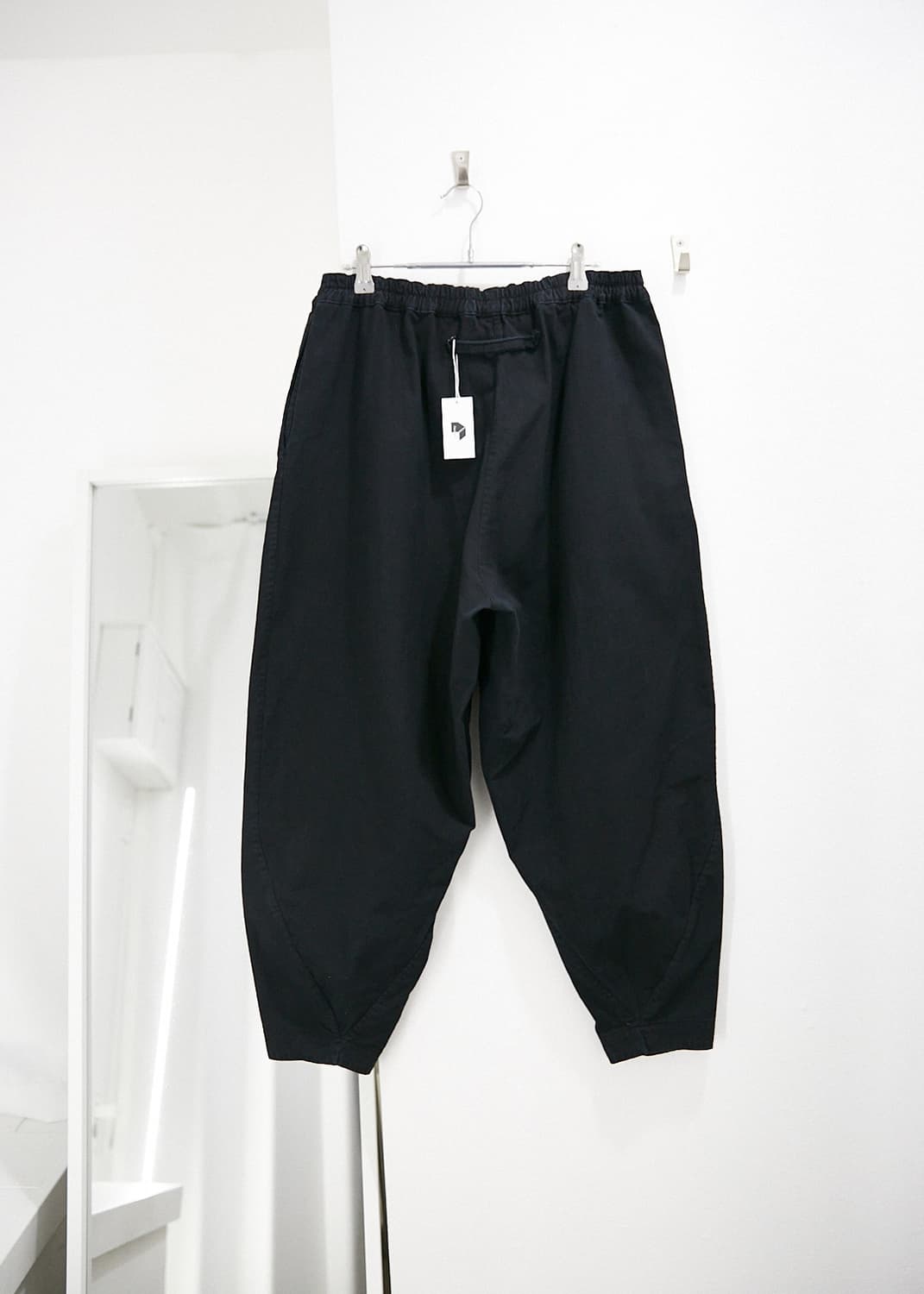 Tapered Easy Pants 상품이미지3
