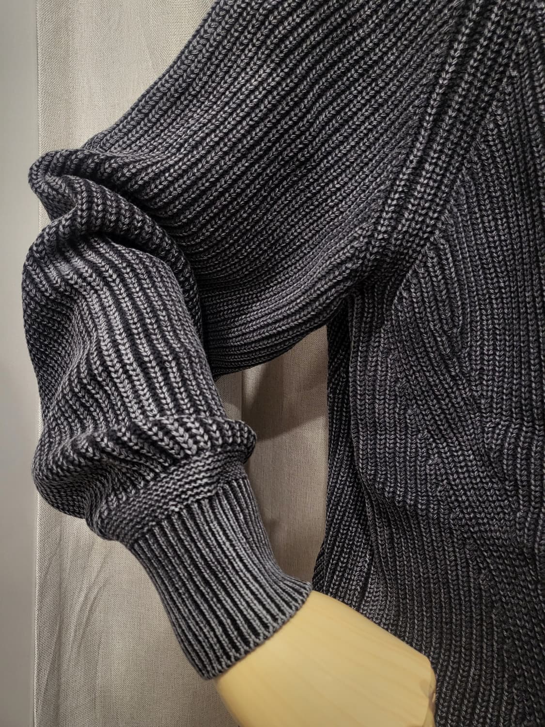 택포♦️새상품♦️니트 espionage 미개봉 남성 스웨터 에스피오나지 상품이미지3