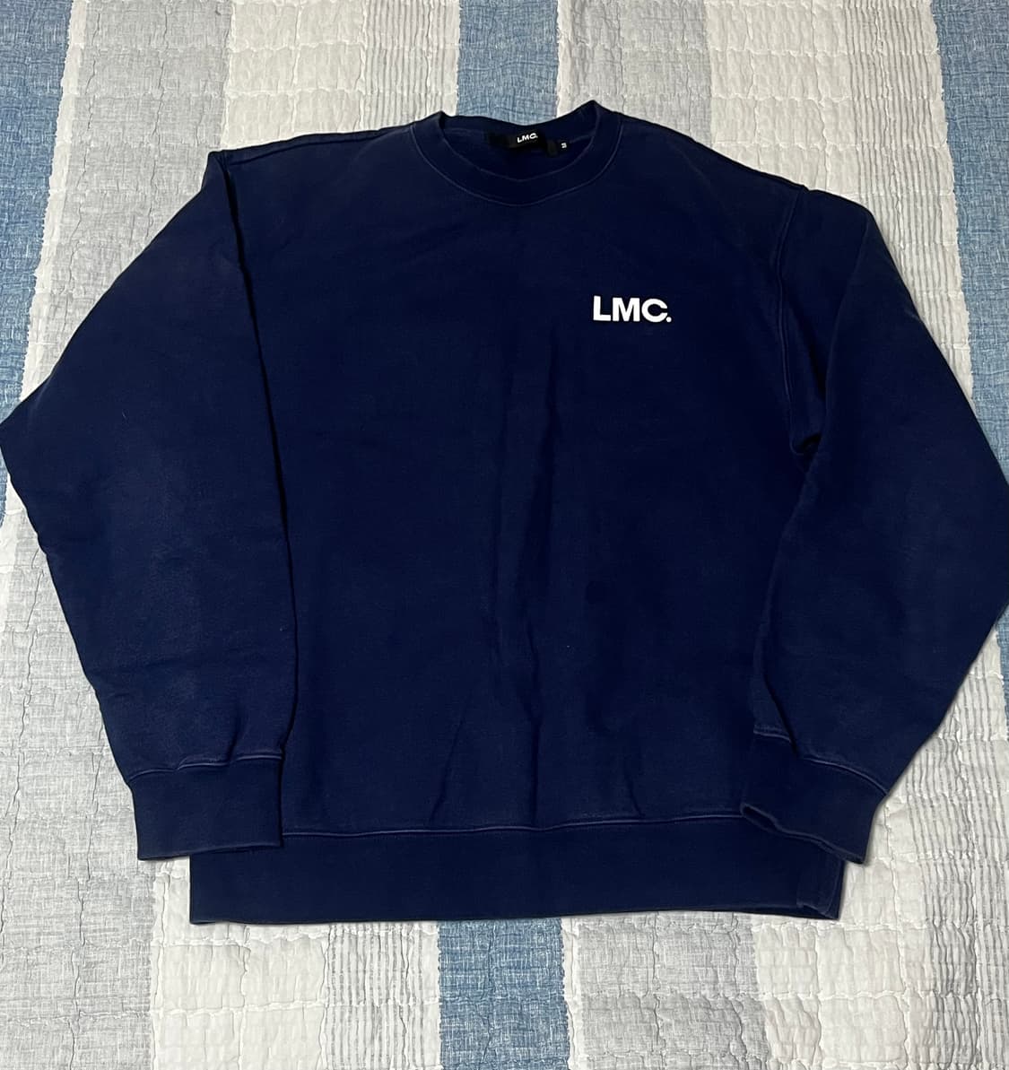 LMC 네이비 맨투맨 (L) 상품이미지1