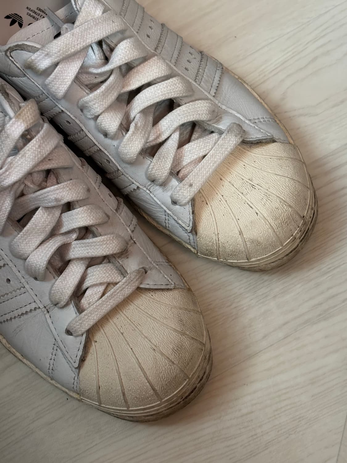 아디다스 슈퍼스타 220 상품이미지2