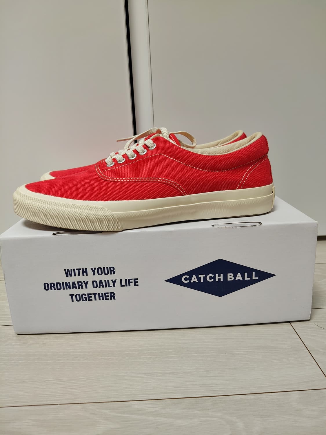 새상품 캐치볼 홀리데이 270 상품이미지1