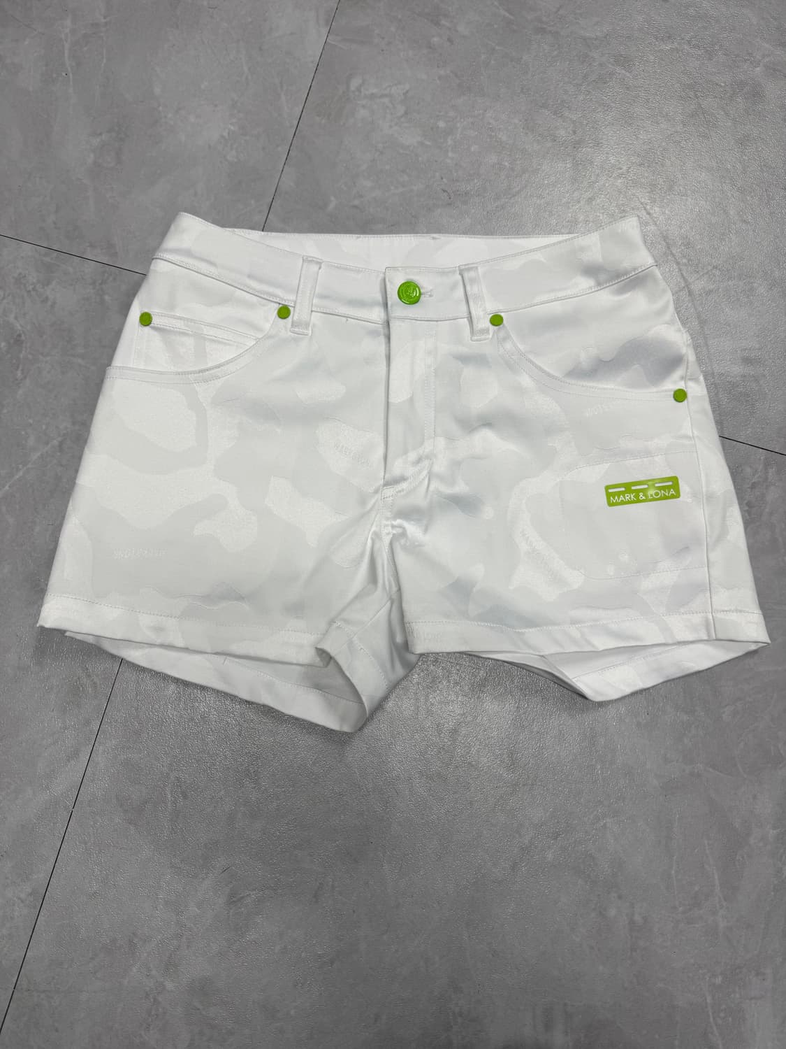 마크앤로나 상품이미지1