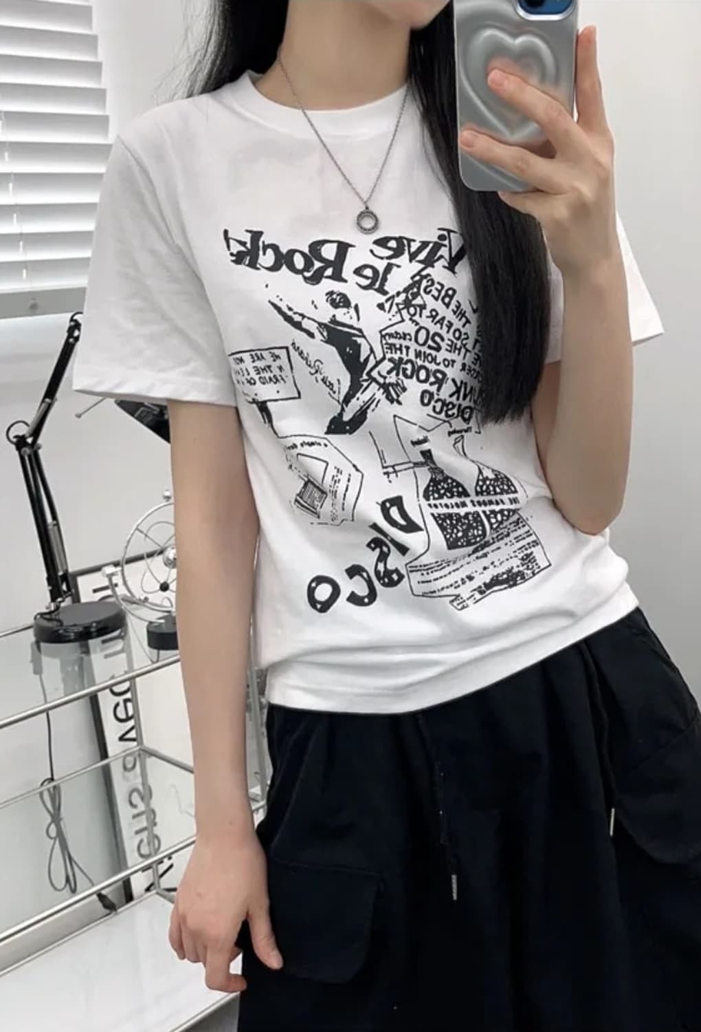 Y2K 바이브락 레귤러핏 반팔티셔츠 상품이미지2