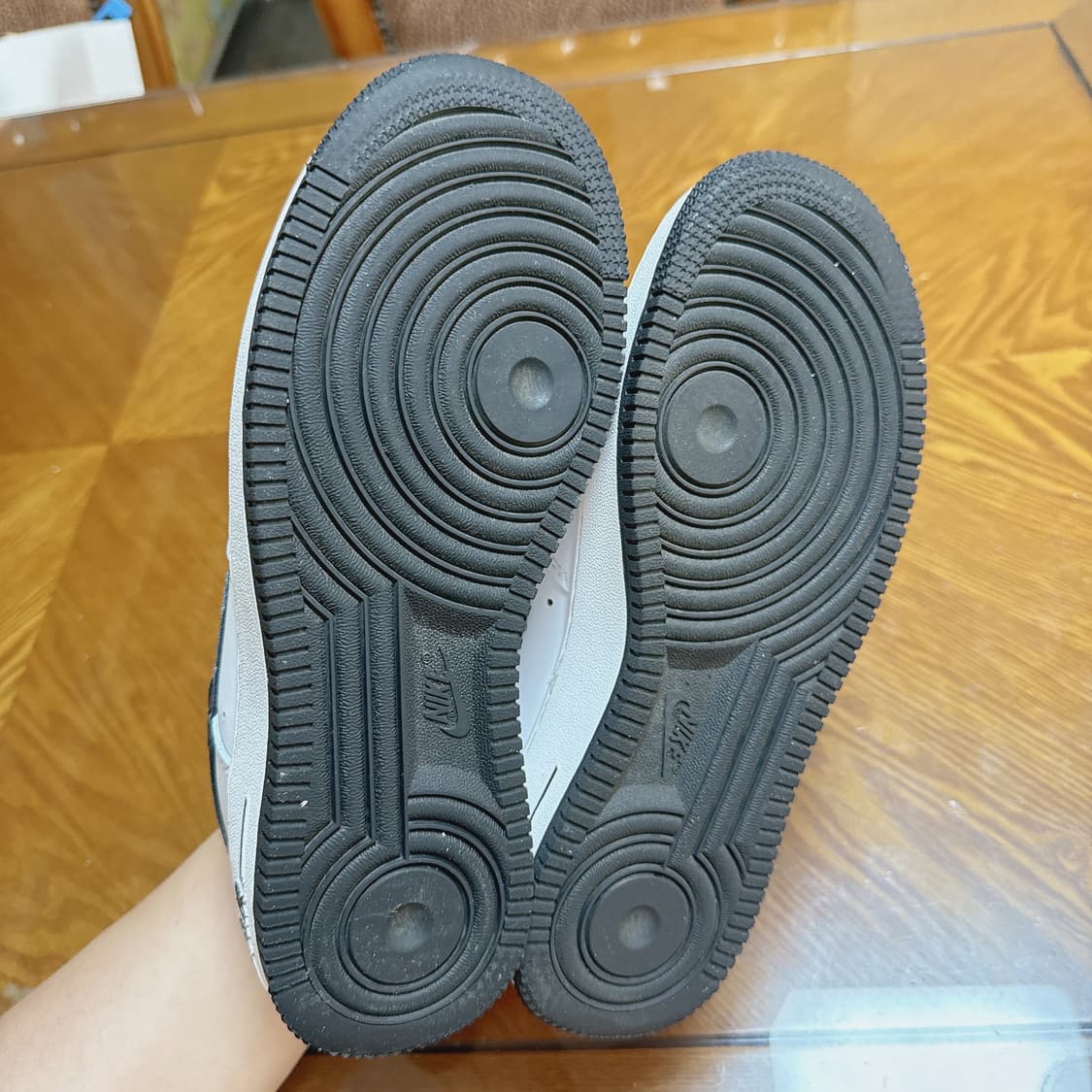 [235] 나이키 에어포스1 '07 상품이미지4