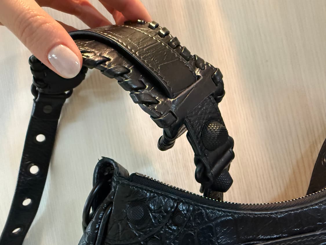 르카골 XS 크로커다일 엠보스 숄 더백 상품이미지7