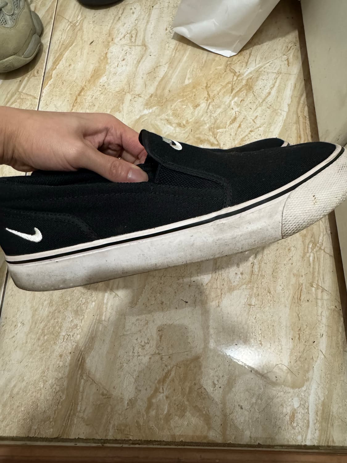 나이키 토키 슬립온 260 상품이미지2