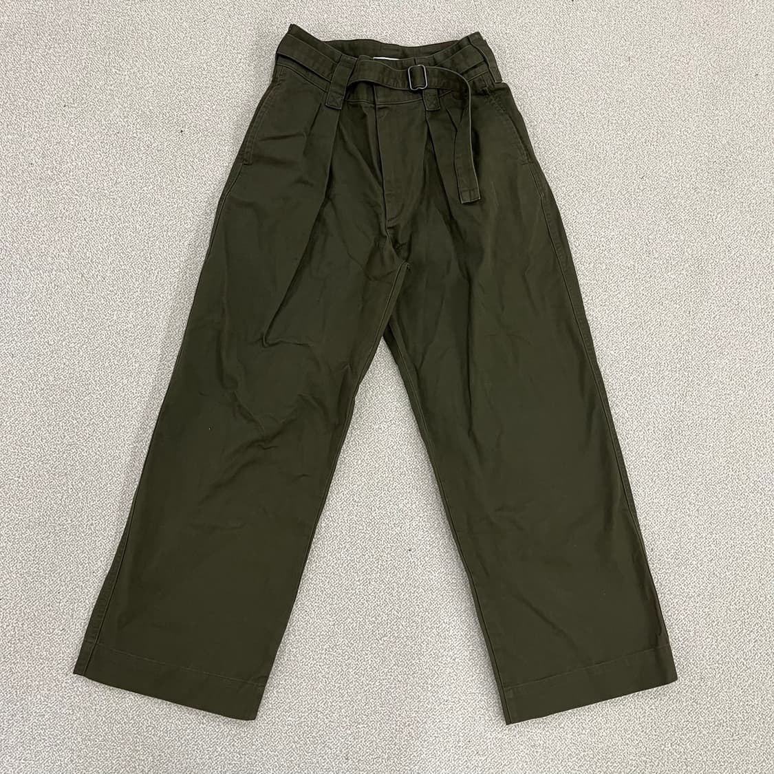 [64] 유니클로 벨티드 카펜터 와이드 치노팬츠 면바지 0106M1 상품이미지1