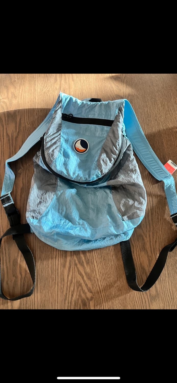 티켓투더문 XS 백팩 6L 상품이미지1