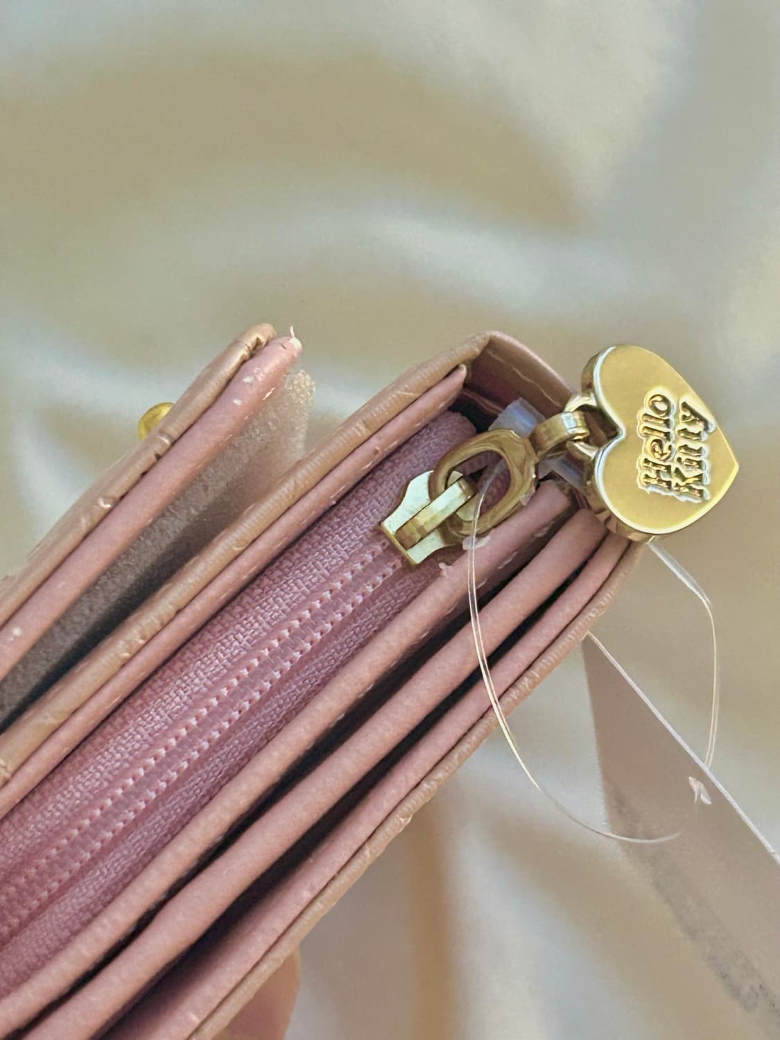 일본 산리오 헬로키티 에나멜 핑크 갸루 희귀 고전 지갑 y2k 상품이미지8