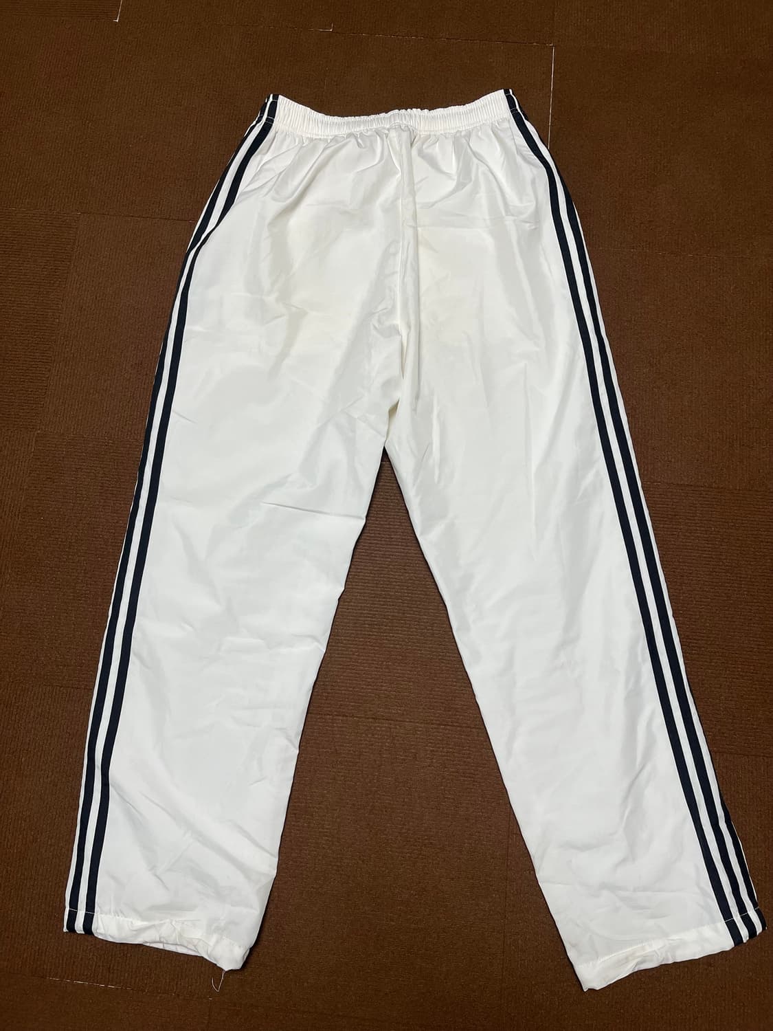 아디다스 3S 테이프 우븐팬츠(화이트) 상품이미지3