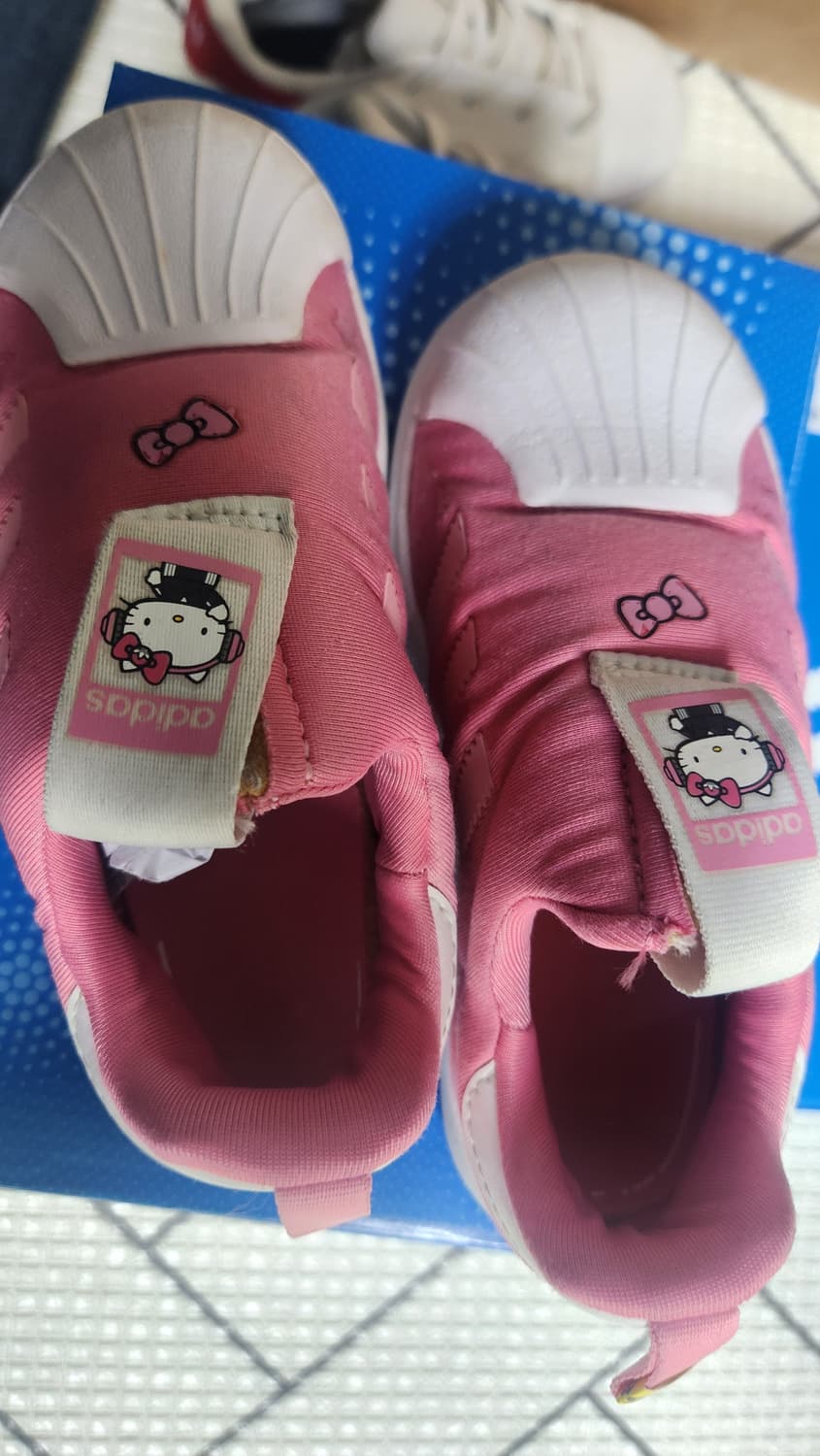 아디다스 유아 정품신발. 160 사이즈 상품이미지1