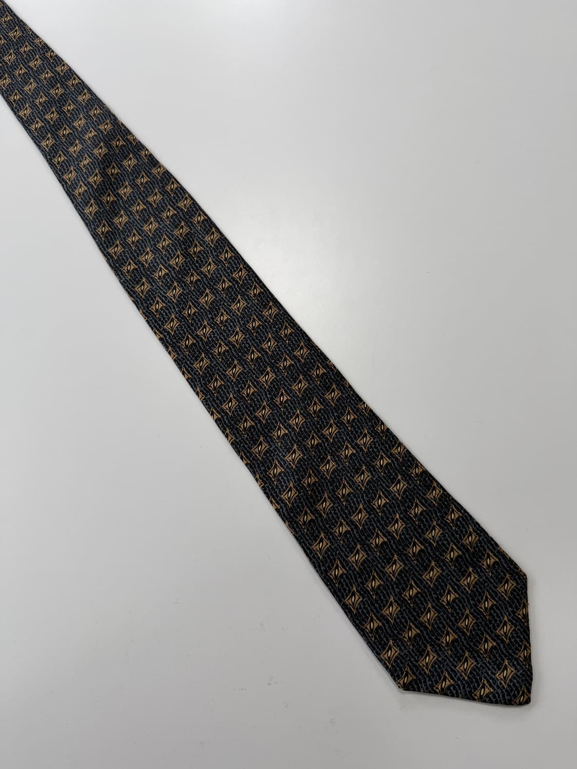 미치코런던(MICHIKO LONDON) 실크 넥타이 9cm 상품이미지2