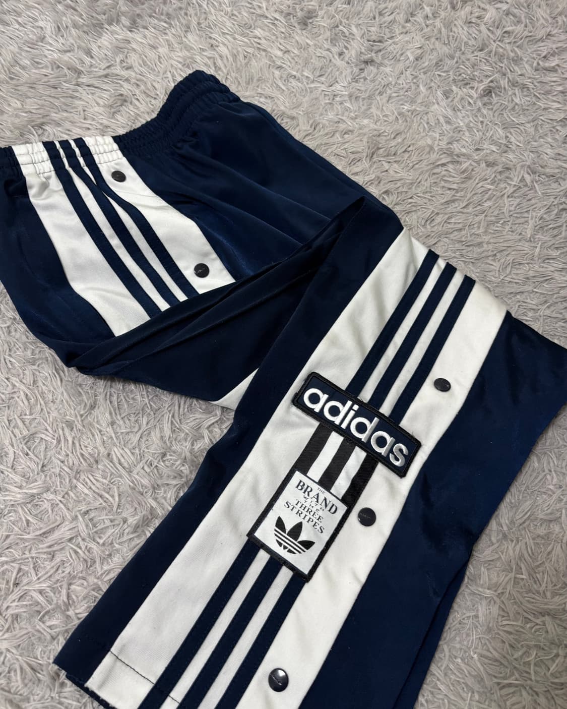 아디다스 네이비 스냅버튼 트랙팬츠 상품이미지2