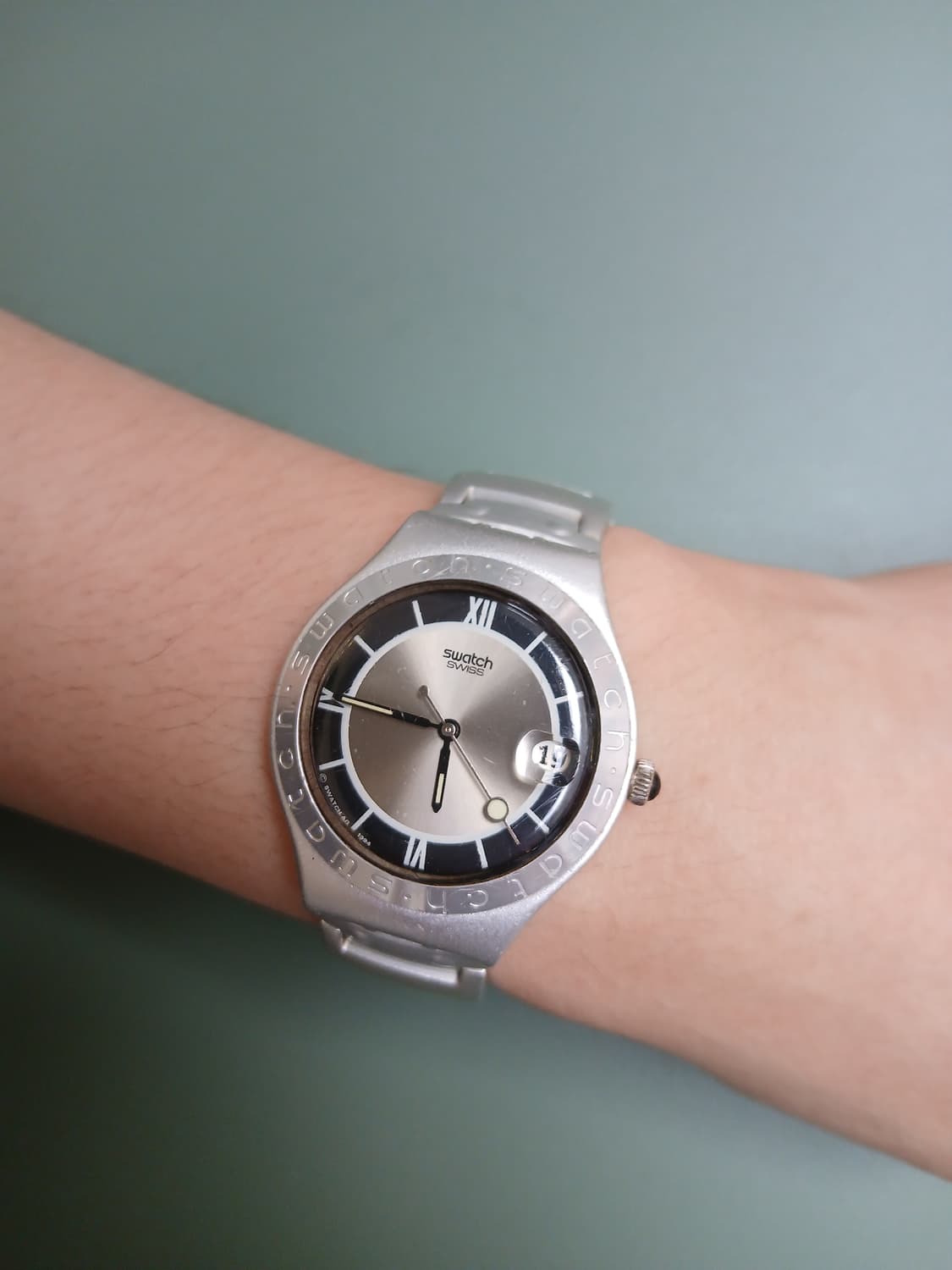 90s 빈티지 스와치 쿼츠 시계 상품이미지1