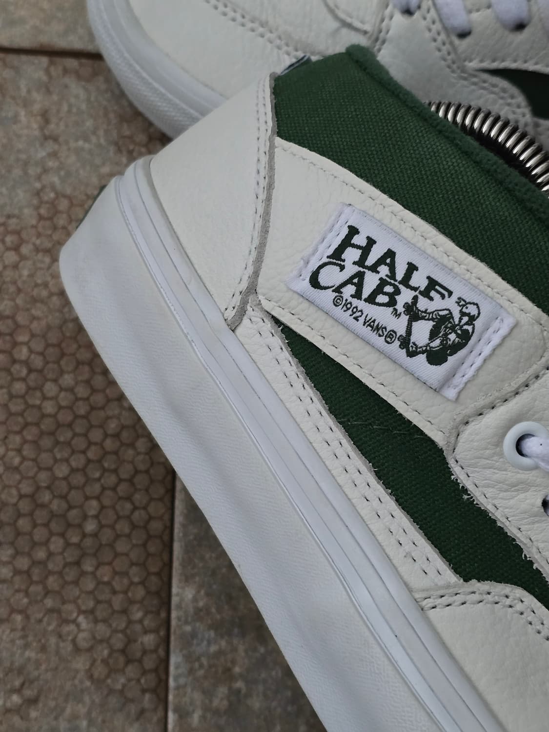 (225)반스 하프캡 화이트 그린 상품이미지8