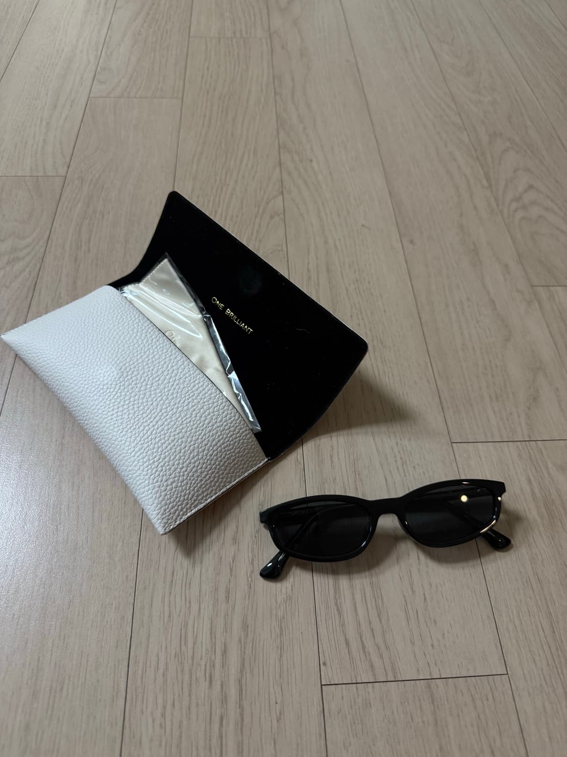 원브릴리언트 선글라스  상품이미지2