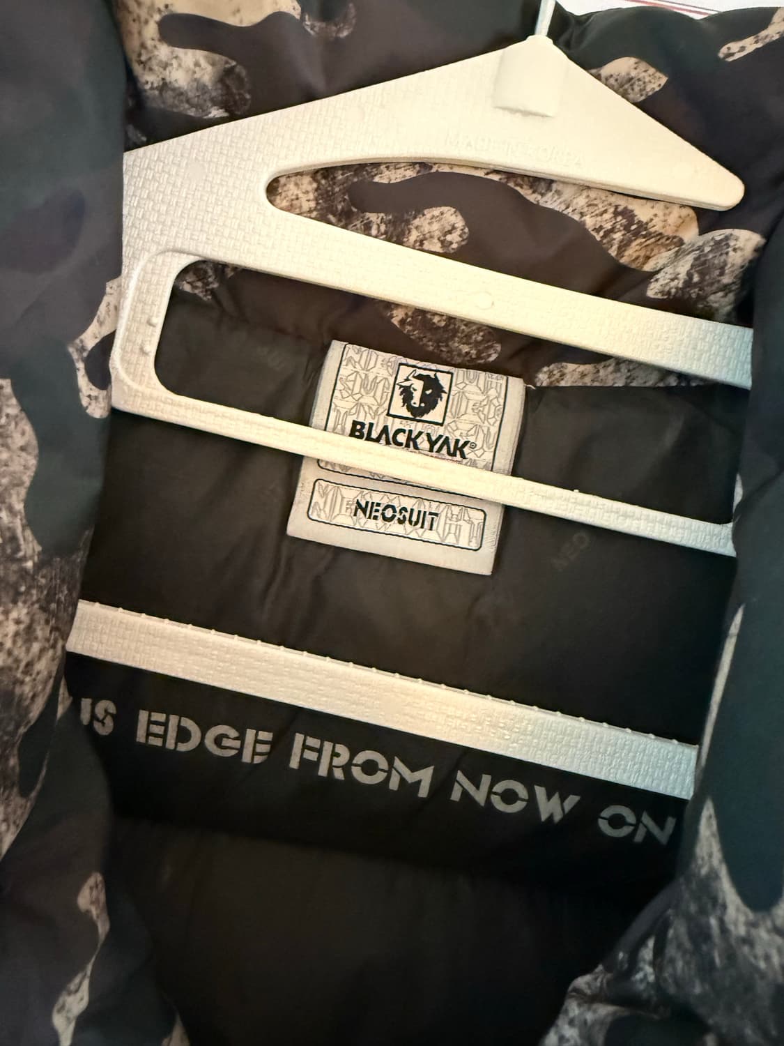 블랙야크 카모 패딩 상품이미지3