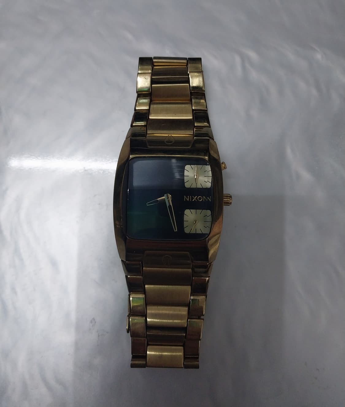 닉슨 뱅크스 골드메탈 쿼츠시계 상품이미지2