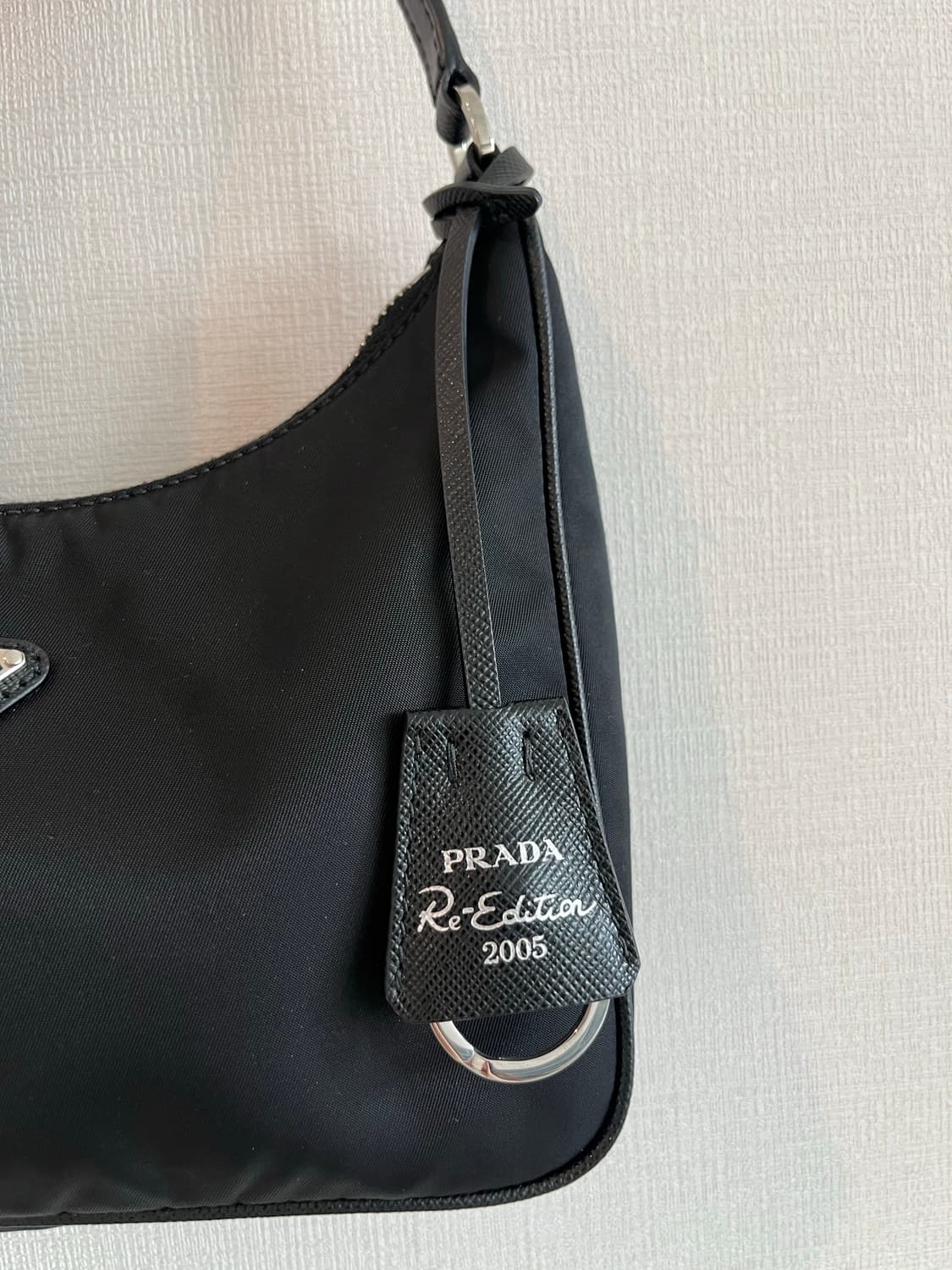 프라다 리에딕션 2005 리나일론 호보백 상품이미지4