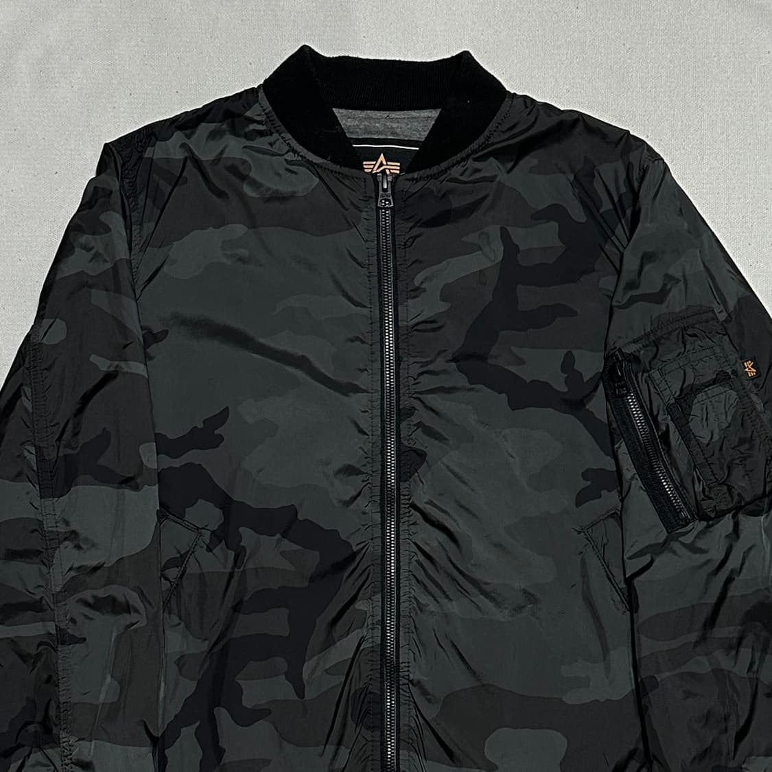 M 알파인더스트리 MA-1 TT 카모 자켓 상품이미지1