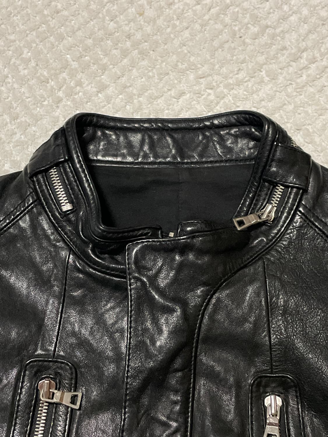 광희시장 웨스턴 무드 램스킨 양가죽 절개 레더 자켓 상품이미지5