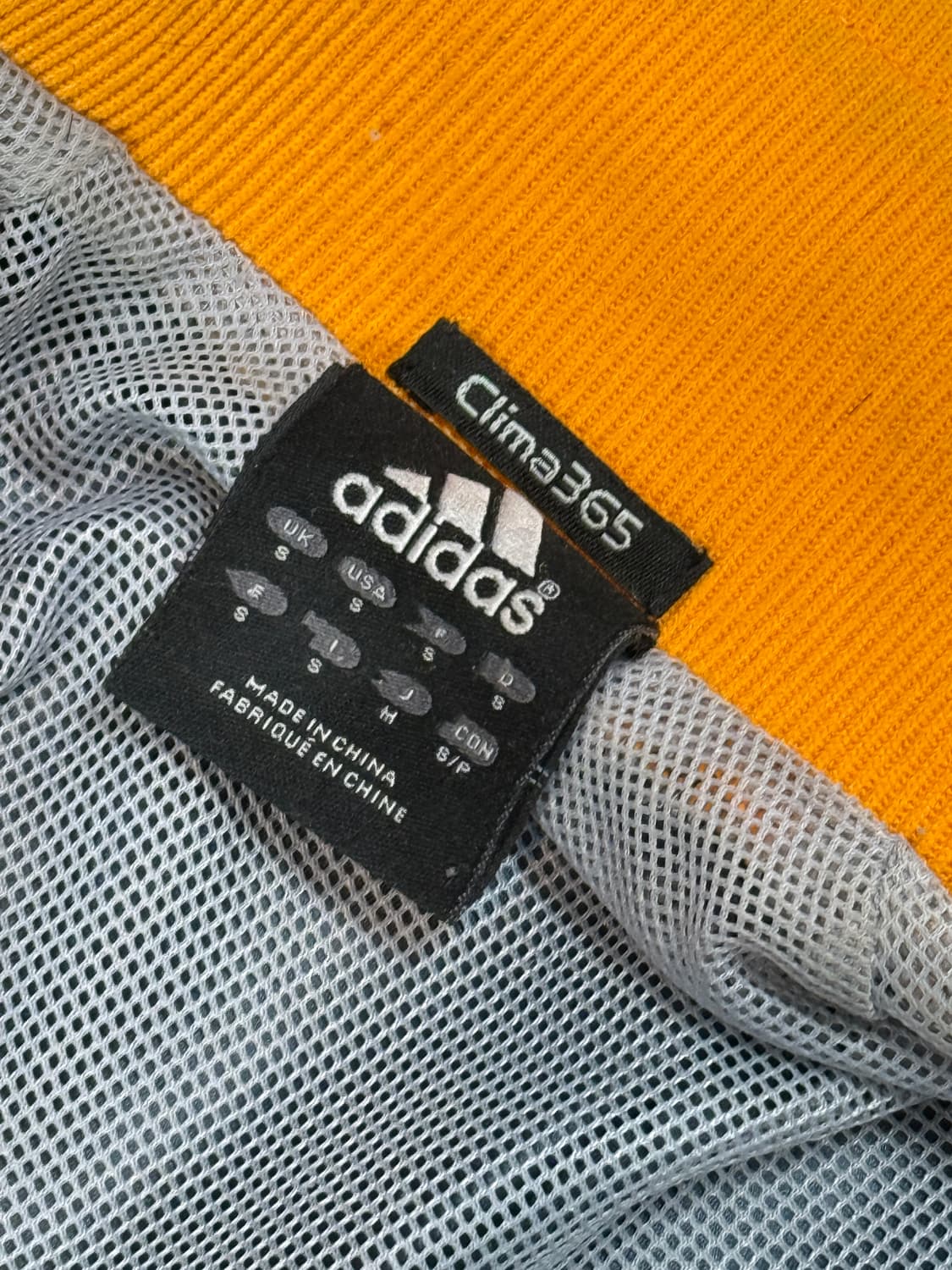 아디다스 바람막이 네이비오렌지 상품이미지6