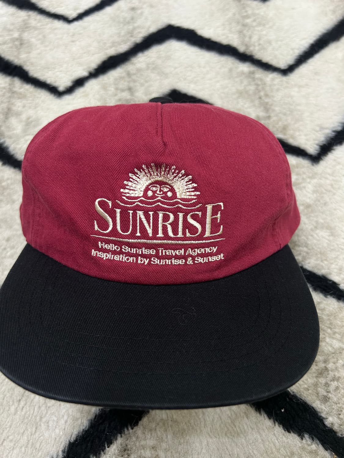 헬로선라이즈 워시드 캡/블랙레드 상품이미지1