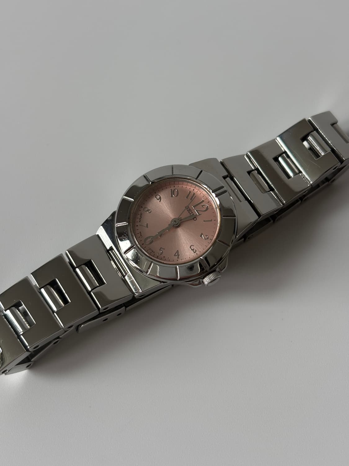 세이코 2000s Lukia Pink Dial Ladies Quartz 상품이미지1