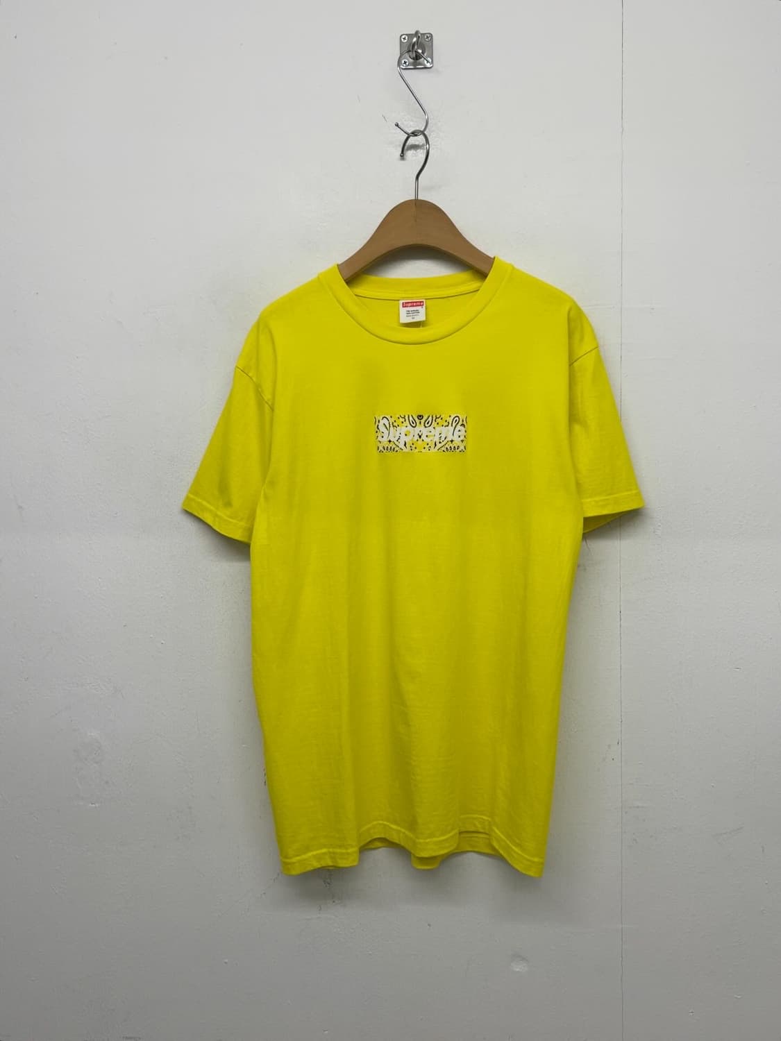 슈프림 반다나 박스 로고 반팔티 상품이미지1