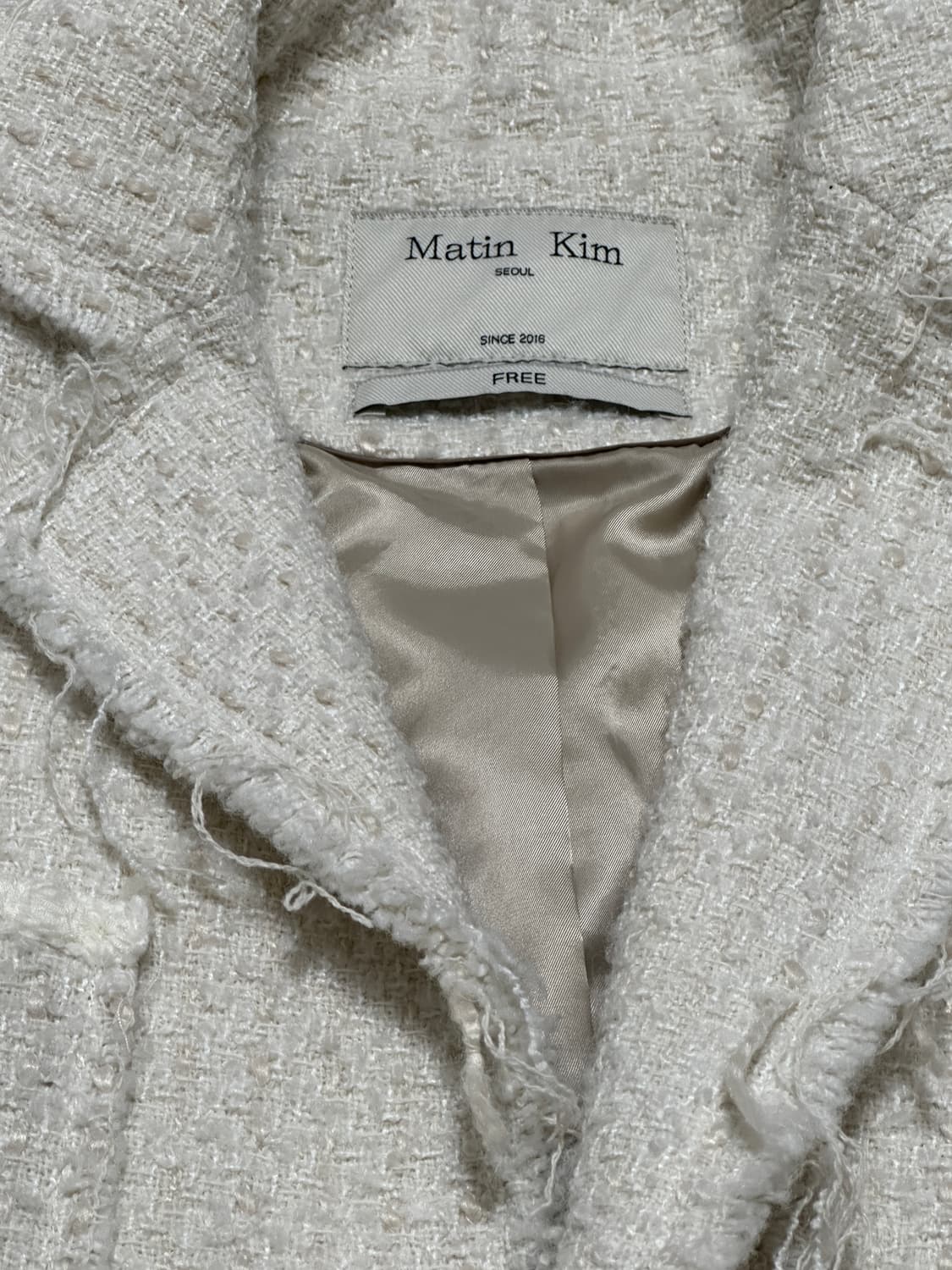 Matin Kim Tweed Pocket Blazer Ivory 상품이미지8