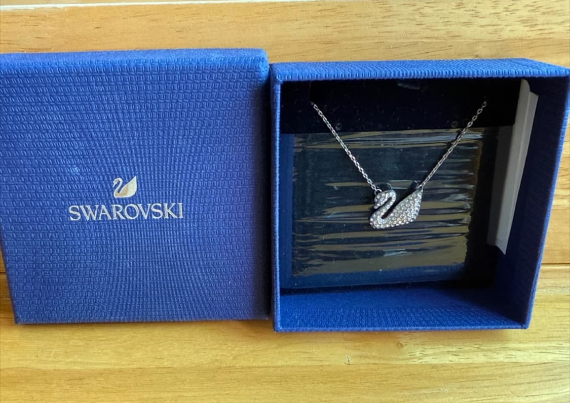 스와로브스키 스완 목걸이 상품이미지1