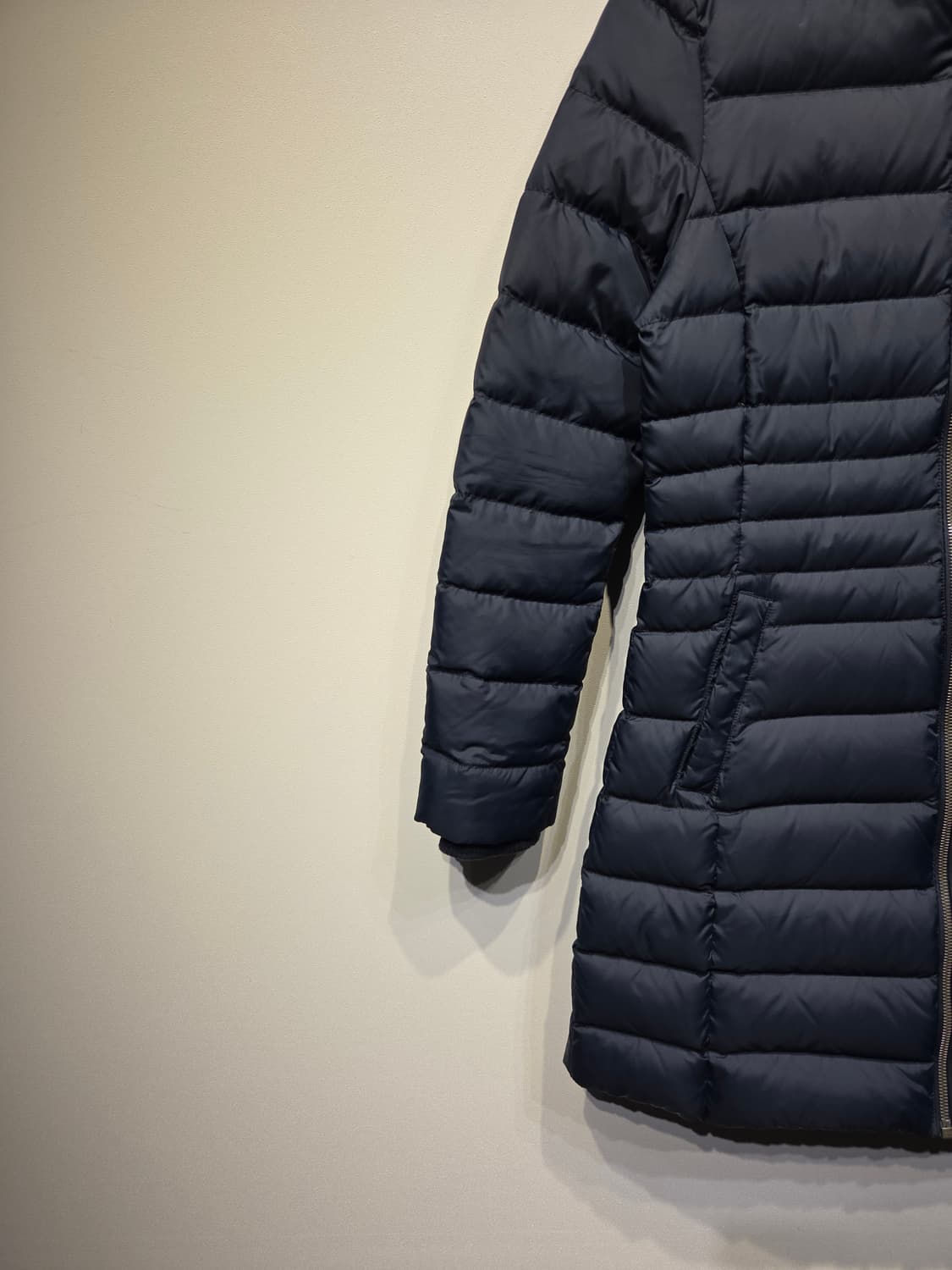 타미힐피거 데님 여성 네이비 롱 패딩 상품이미지4