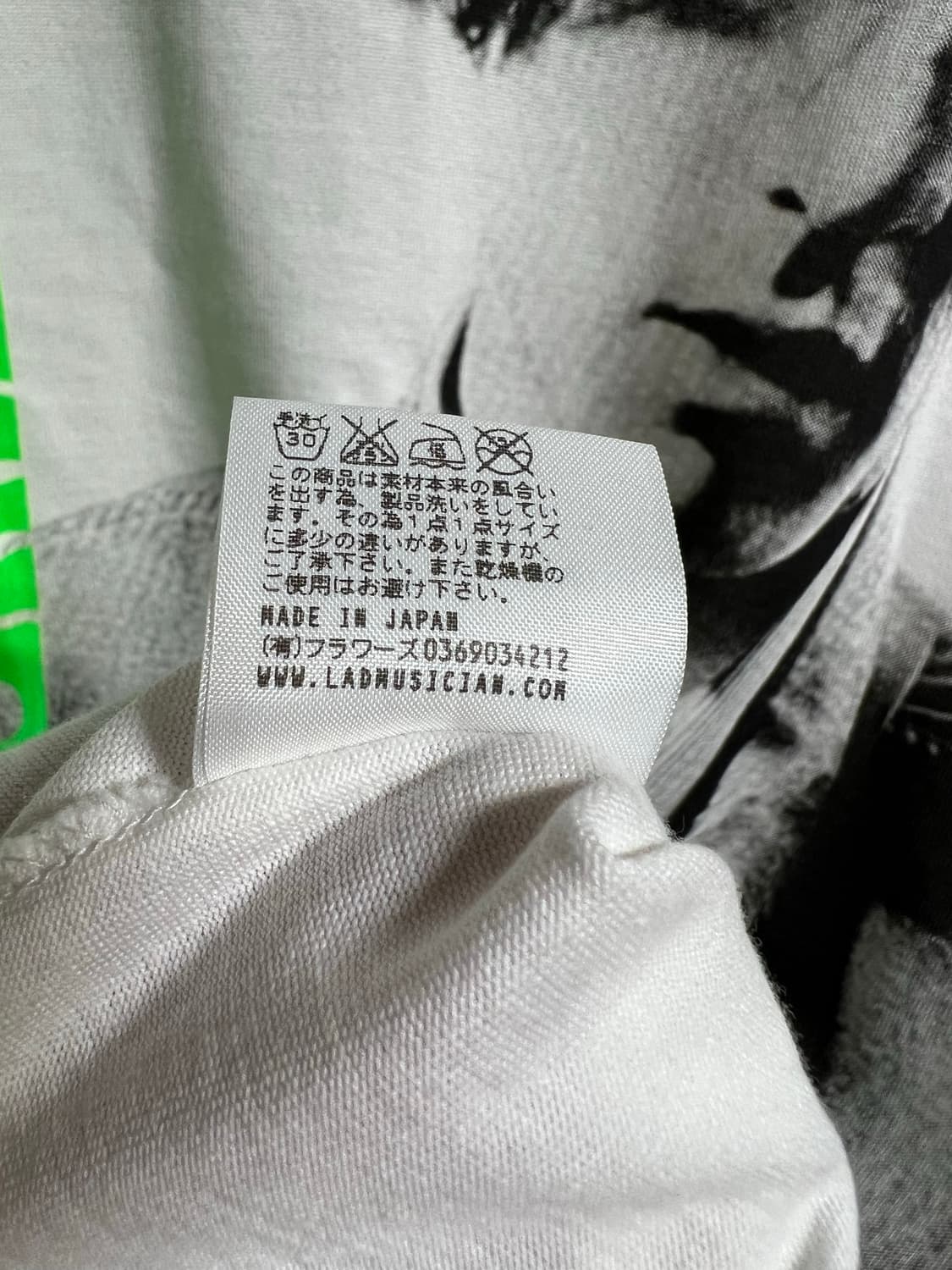 라드뮤지션 스페이스맨 티셔츠 상품이미지5