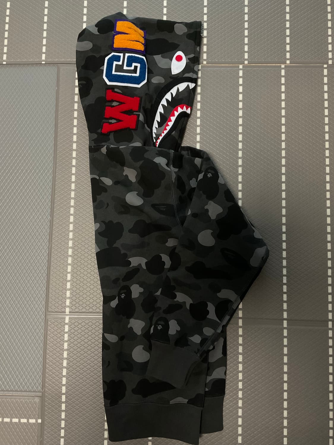 베이프 흑계 후드집업 / s 상품이미지3