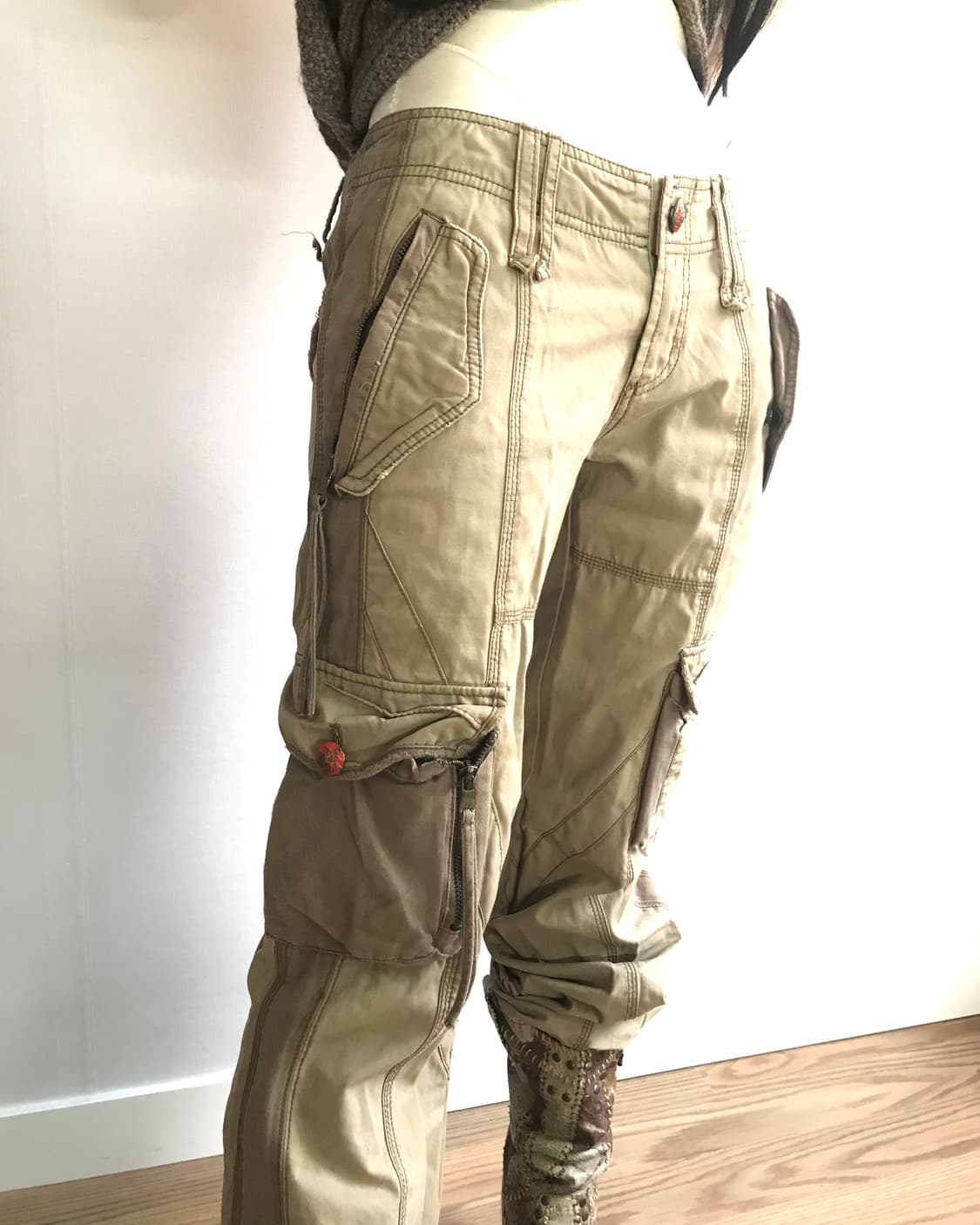 Ask beige multi pocket slim pants 상품이미지3