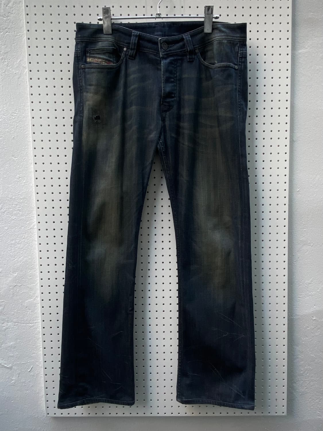 디젤 VIKER 플레어 데님 팬츠 상품이미지4