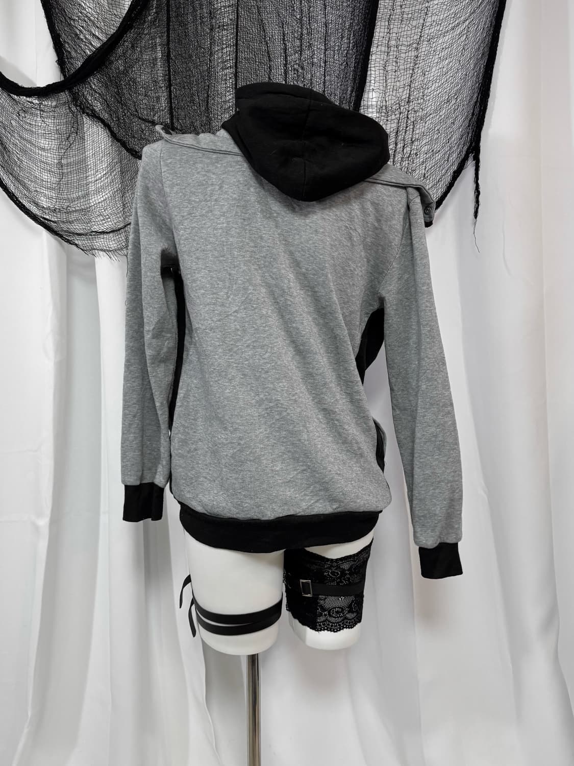 gray detail hood zip up 상품이미지6