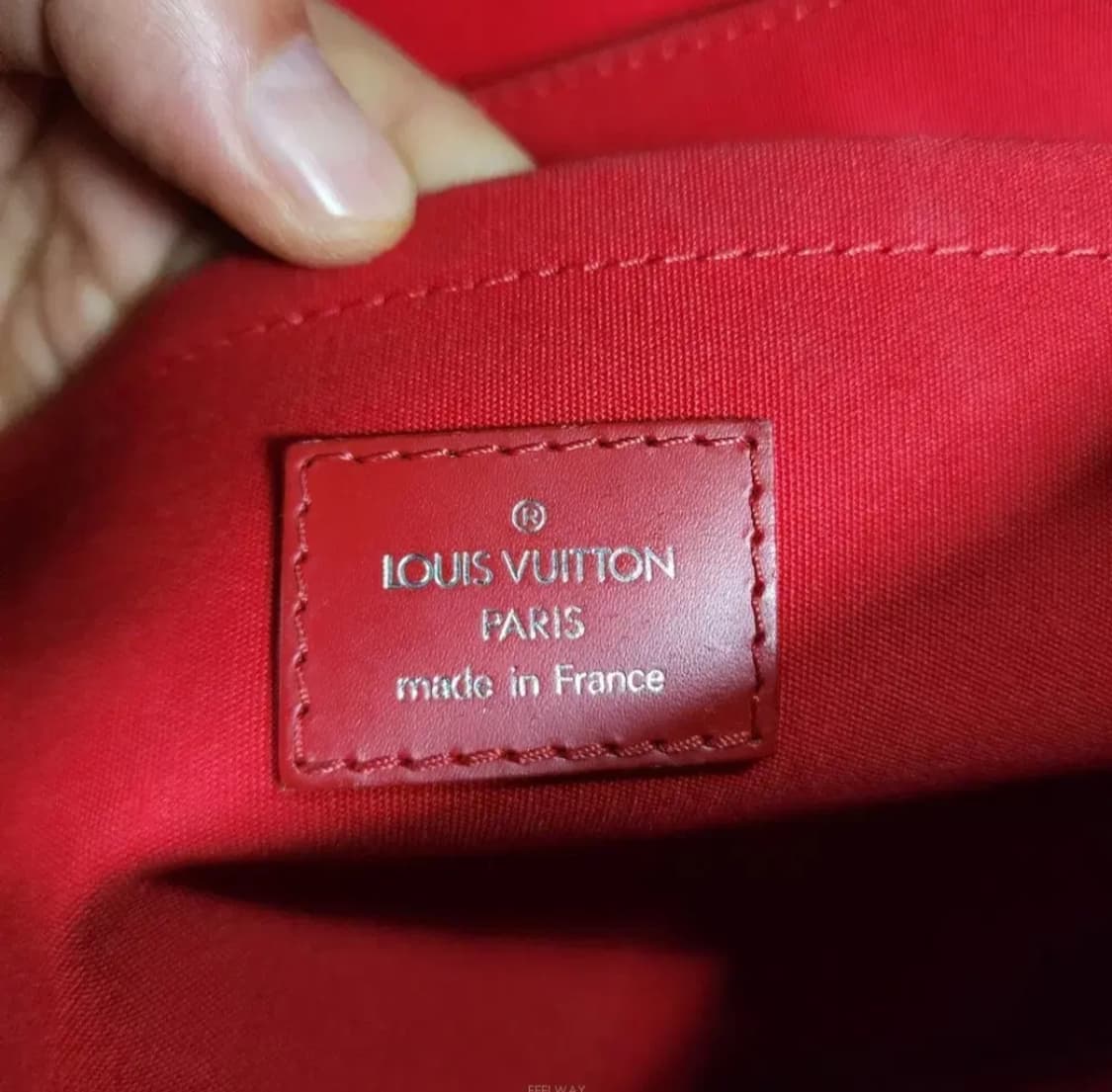 루이비통 에삐 숄더백 상품이미지9