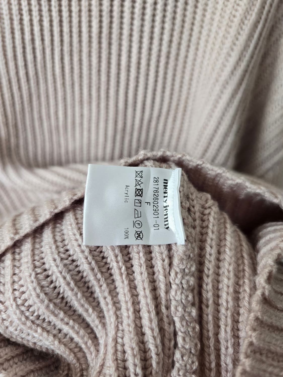 merry jenny 루즈핏 니트 상품이미지6