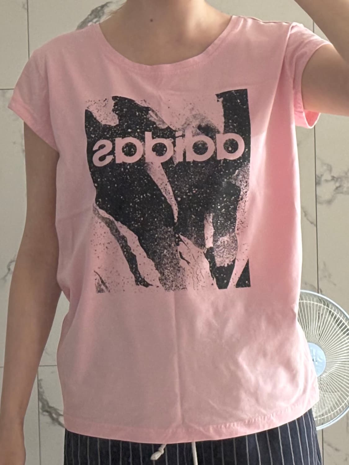 아디다스 분홍 반팔티 상품이미지2