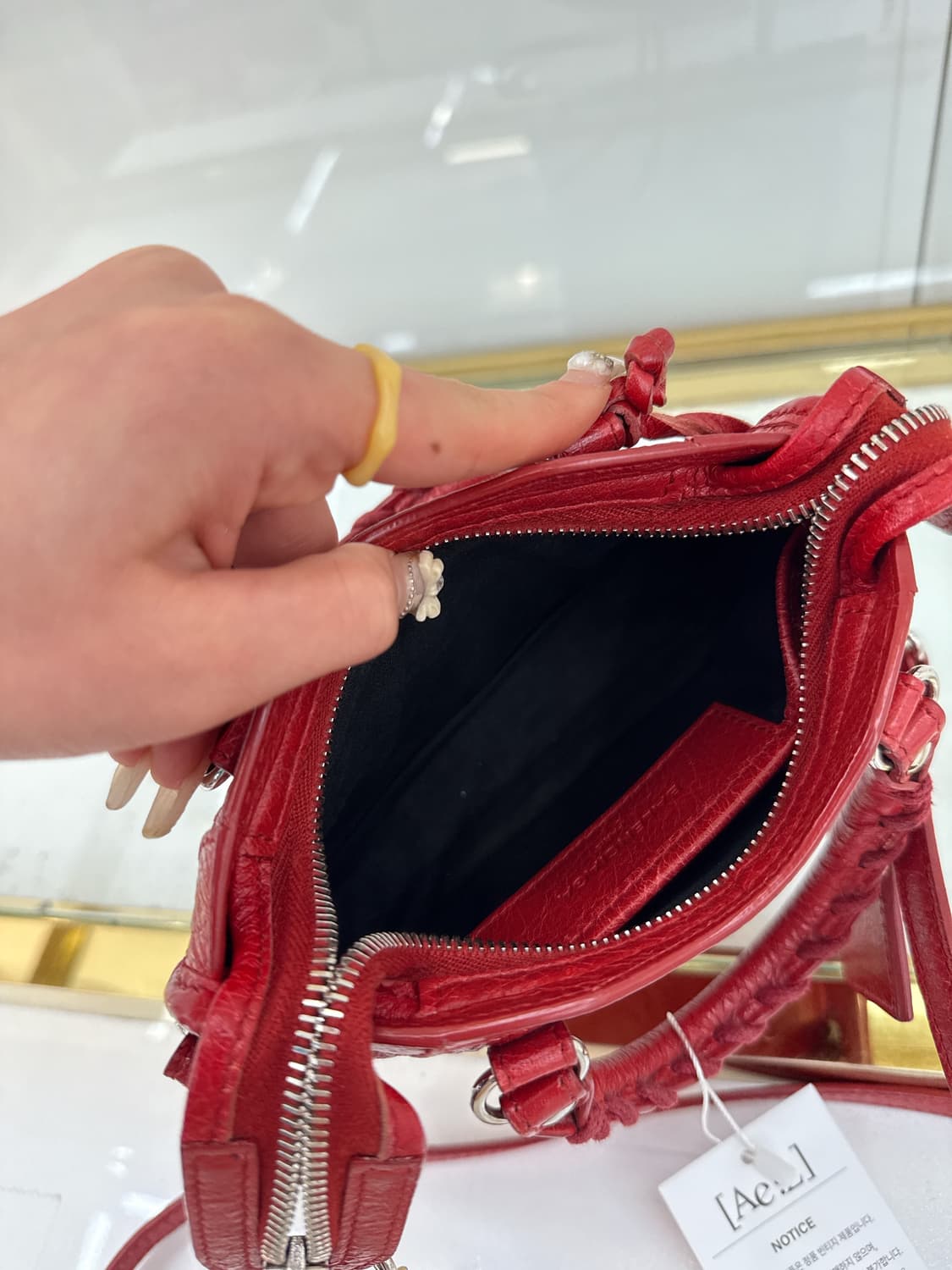 발렌시아가 나노 모터 시티백 레드 (정품) 상품이미지6