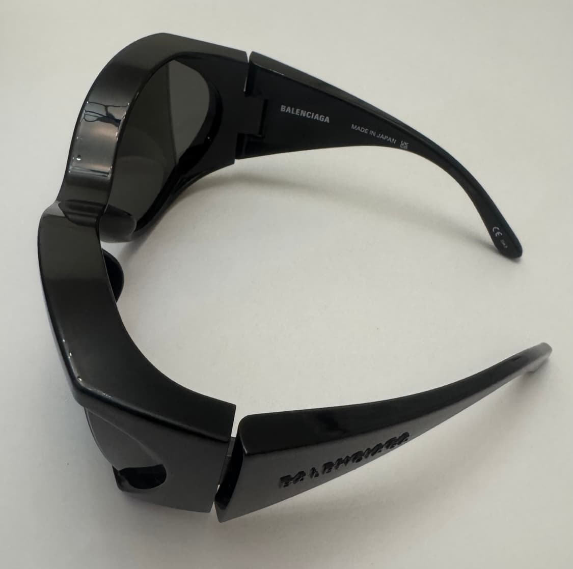 발렌시아가 BALENCIAGA  보이드 버터플라이 프레임 쉴드 선글라스  상품이미지9