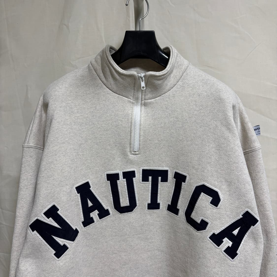 노티카 재팬 아치로고 하프집업 맨투맨 스웻셔츠 / 오트밀, M 상품이미지2