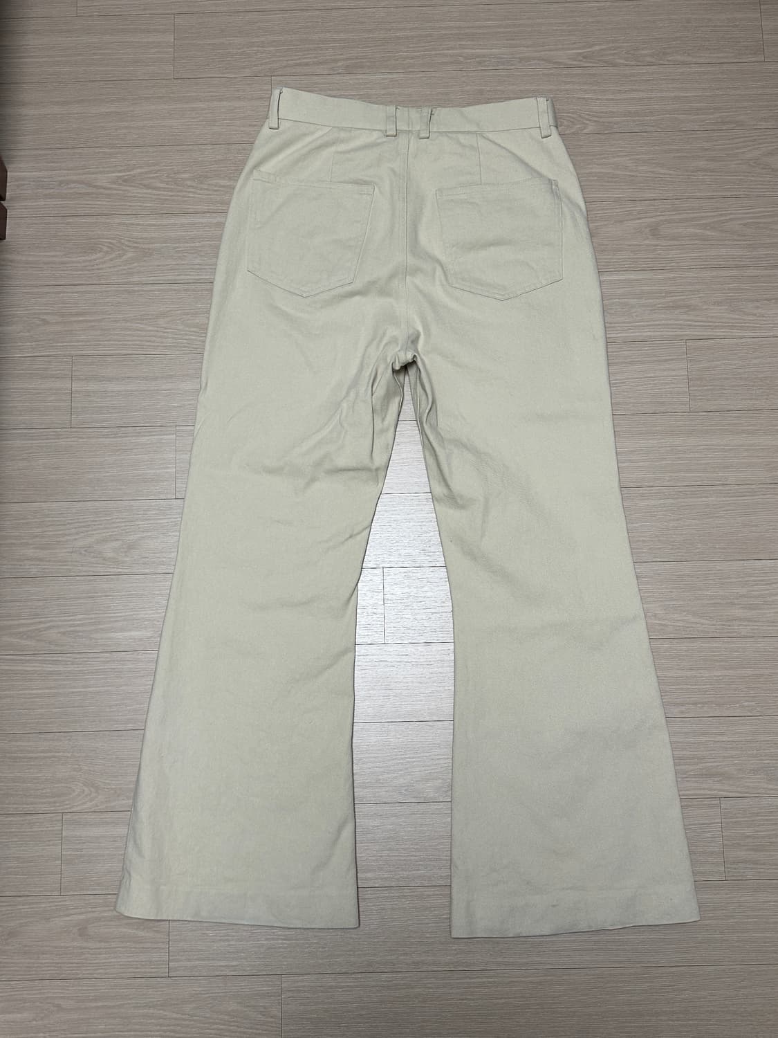 STU 24ss 플레어 코튼 팬츠 아이보리 상품이미지4