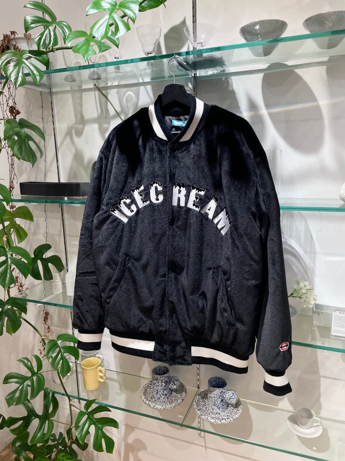 BBC ICECREAM fur varsity jacket 상품이미지4