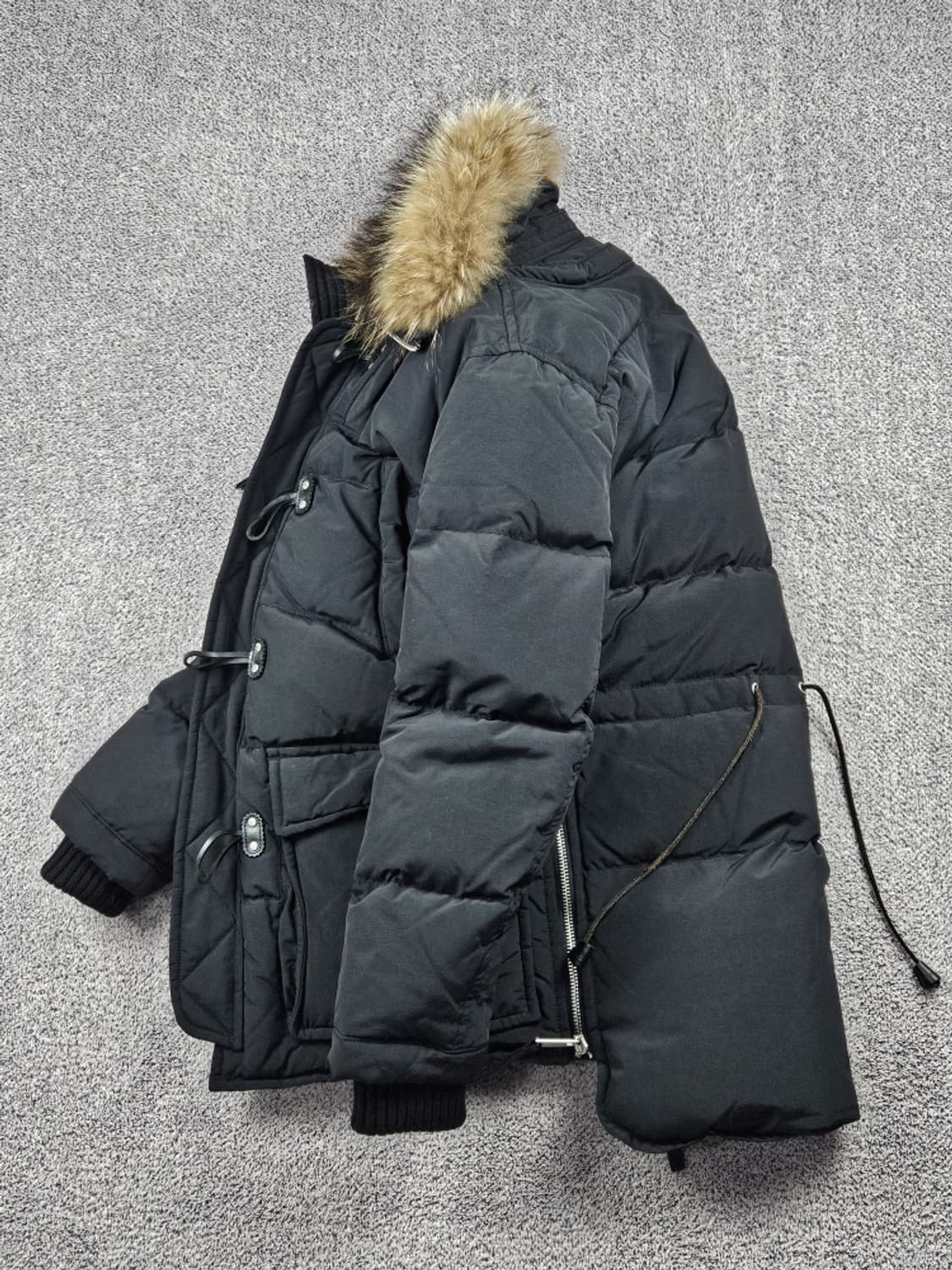 디스퀘어드 라쿤 퍼 가드 다운 패딩 자켓 ( 46 ) / 10204 상품이미지3