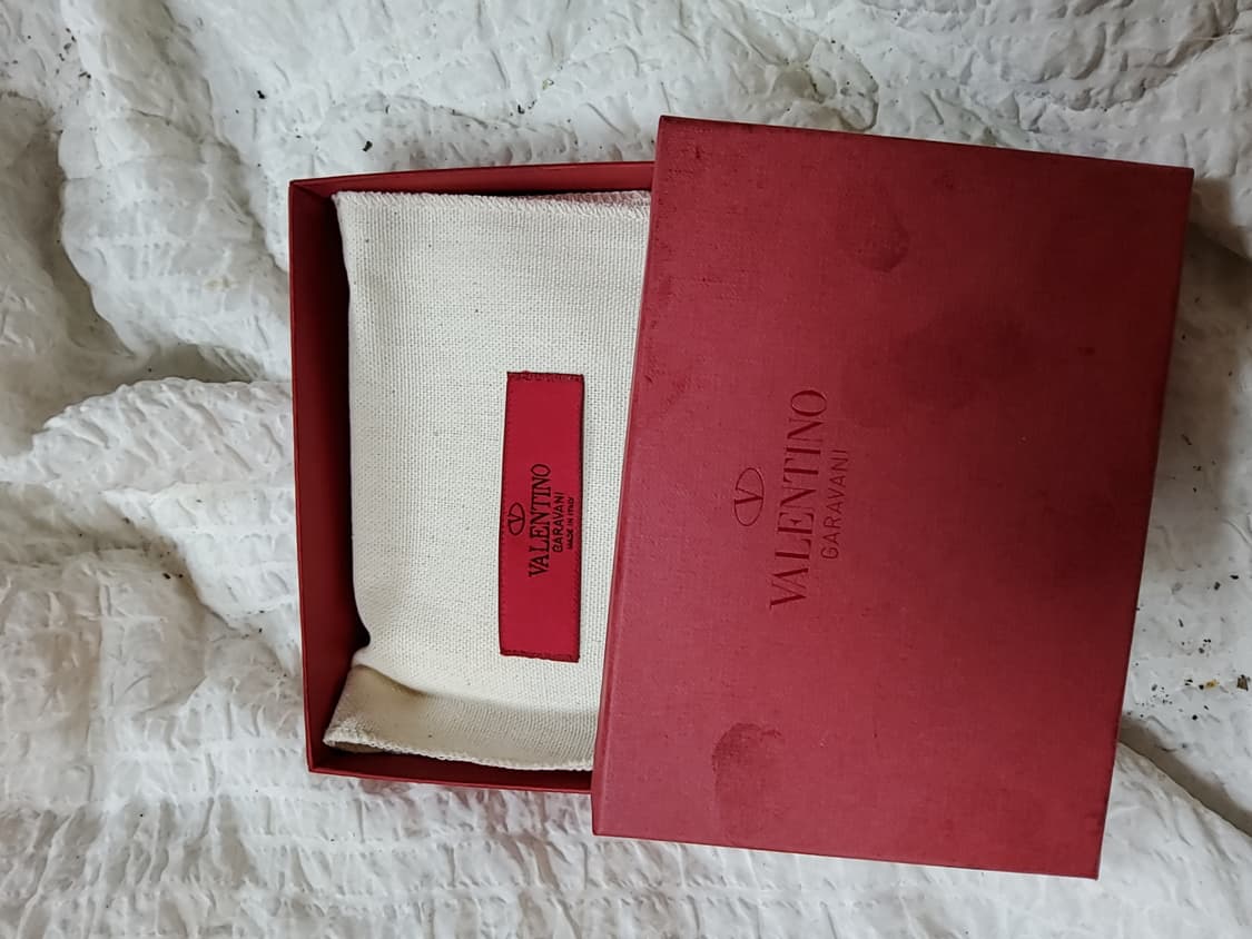 발렌티노 락스터드 카드지갑  상품이미지7