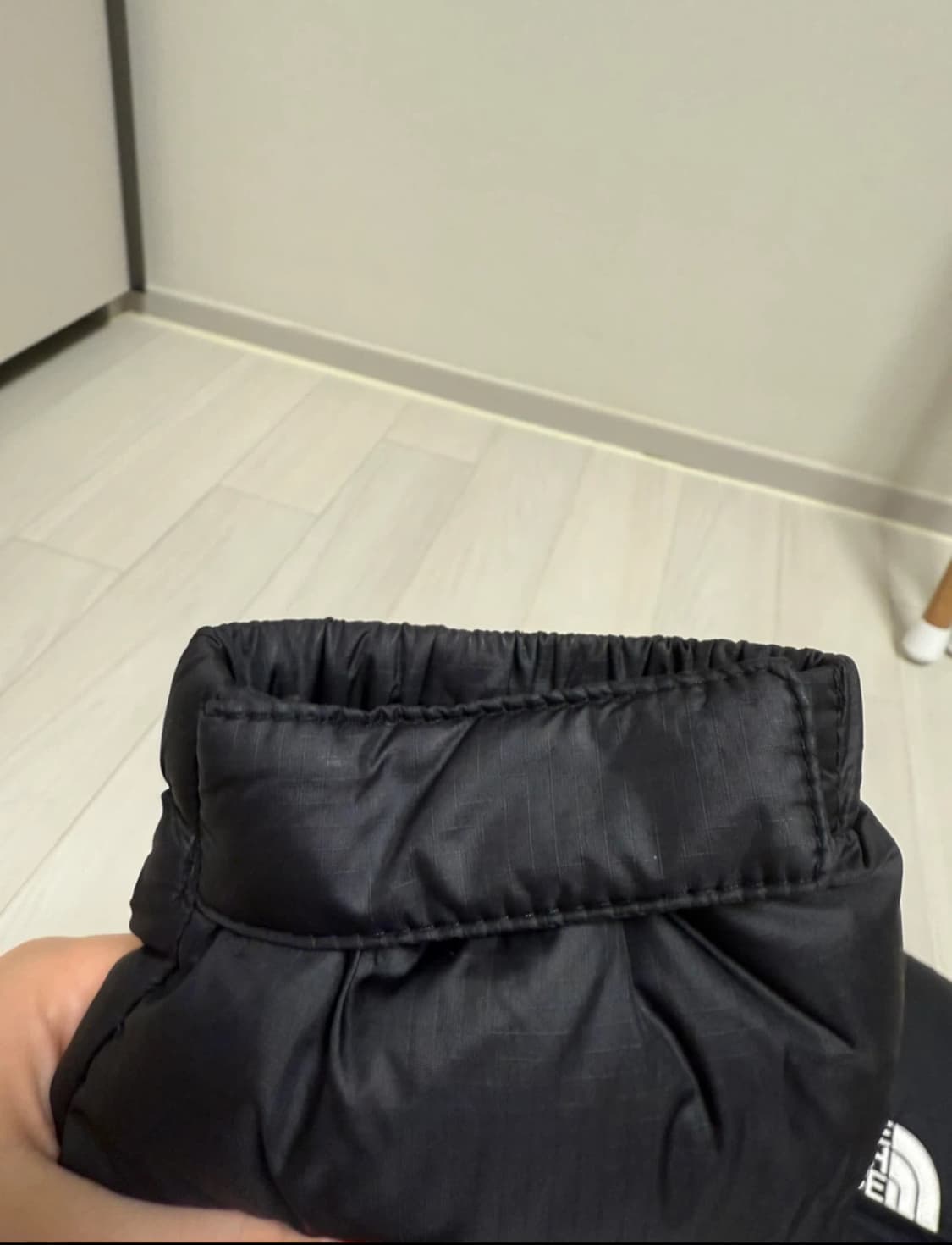 노스페이스 눕시 블랙패딩 M 상품이미지2